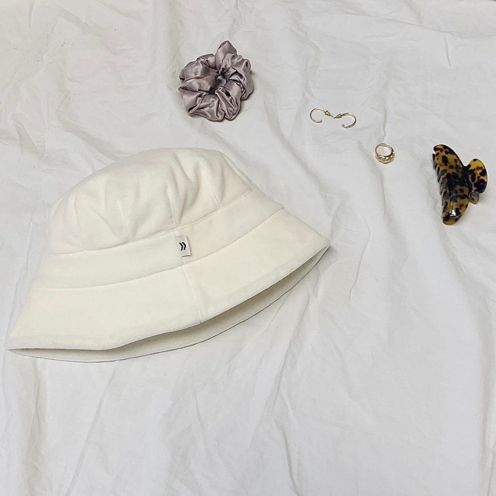 Banana Cream Bucket Hat 🍌